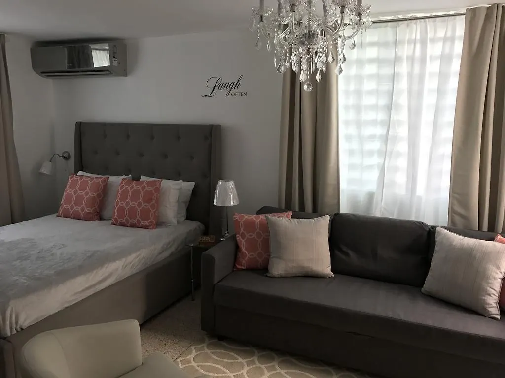 Apartment Edificio Chandelier Ponce Puerto Rico
