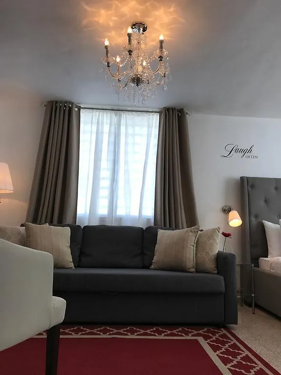 Apartment Edificio Chandelier Ponce